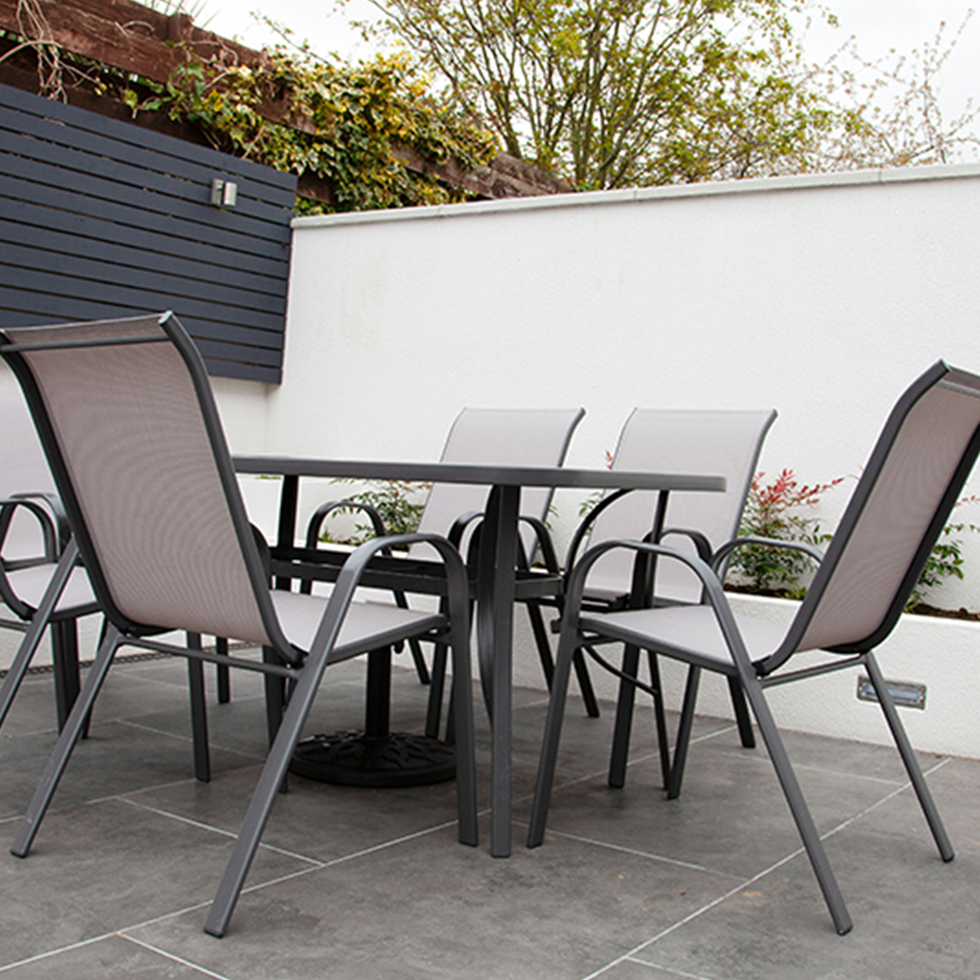 Nieuw terras geplaatst door Expert Roothoofd